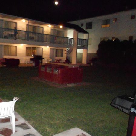 Flagship Motorcourt Motel Hampton Dış mekan fotoğraf
