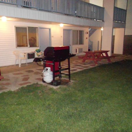 Flagship Motorcourt Motel Hampton Dış mekan fotoğraf